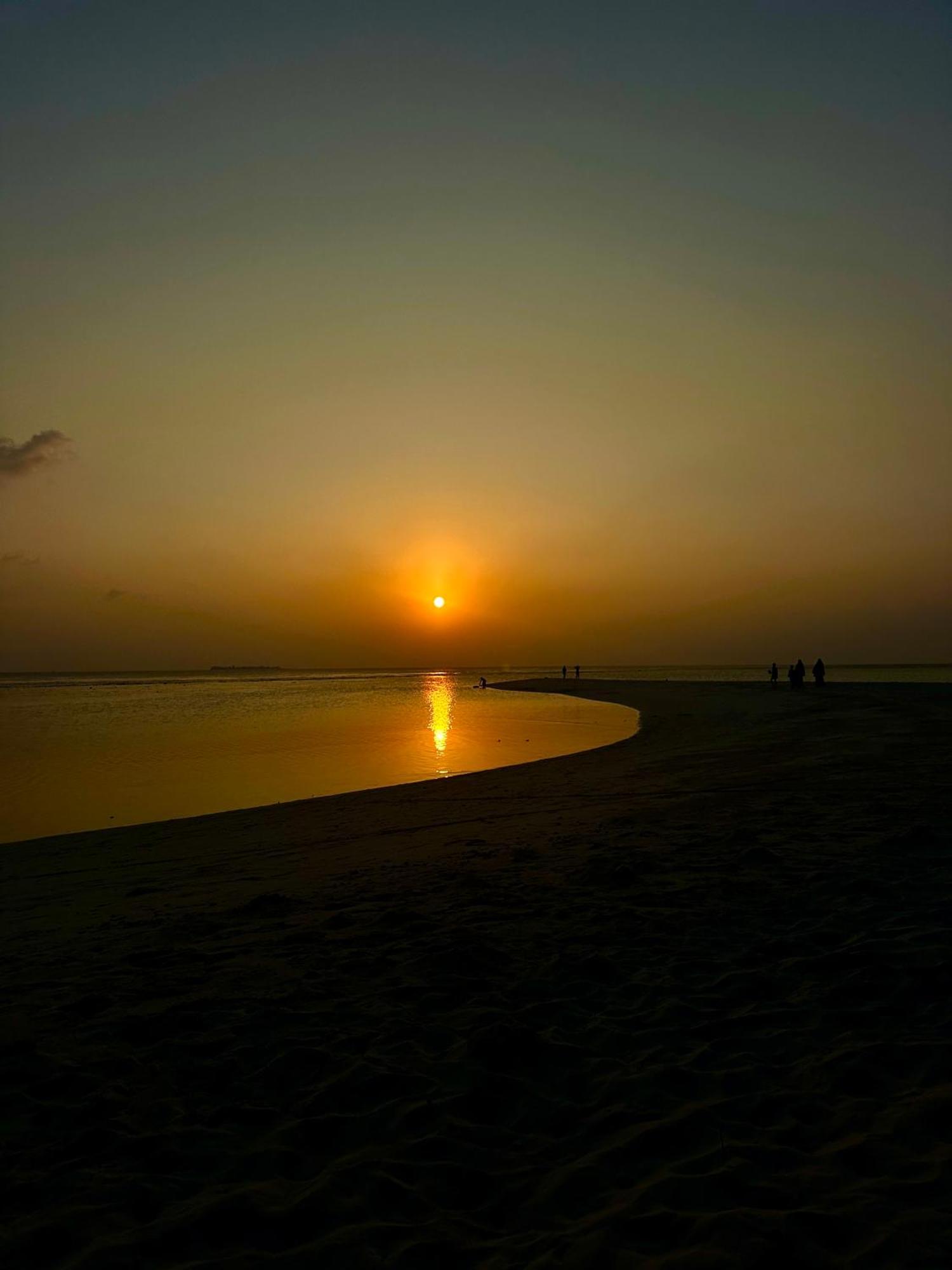 Hudhuvelimaldives Otel Omadhoo Dış mekan fotoğraf