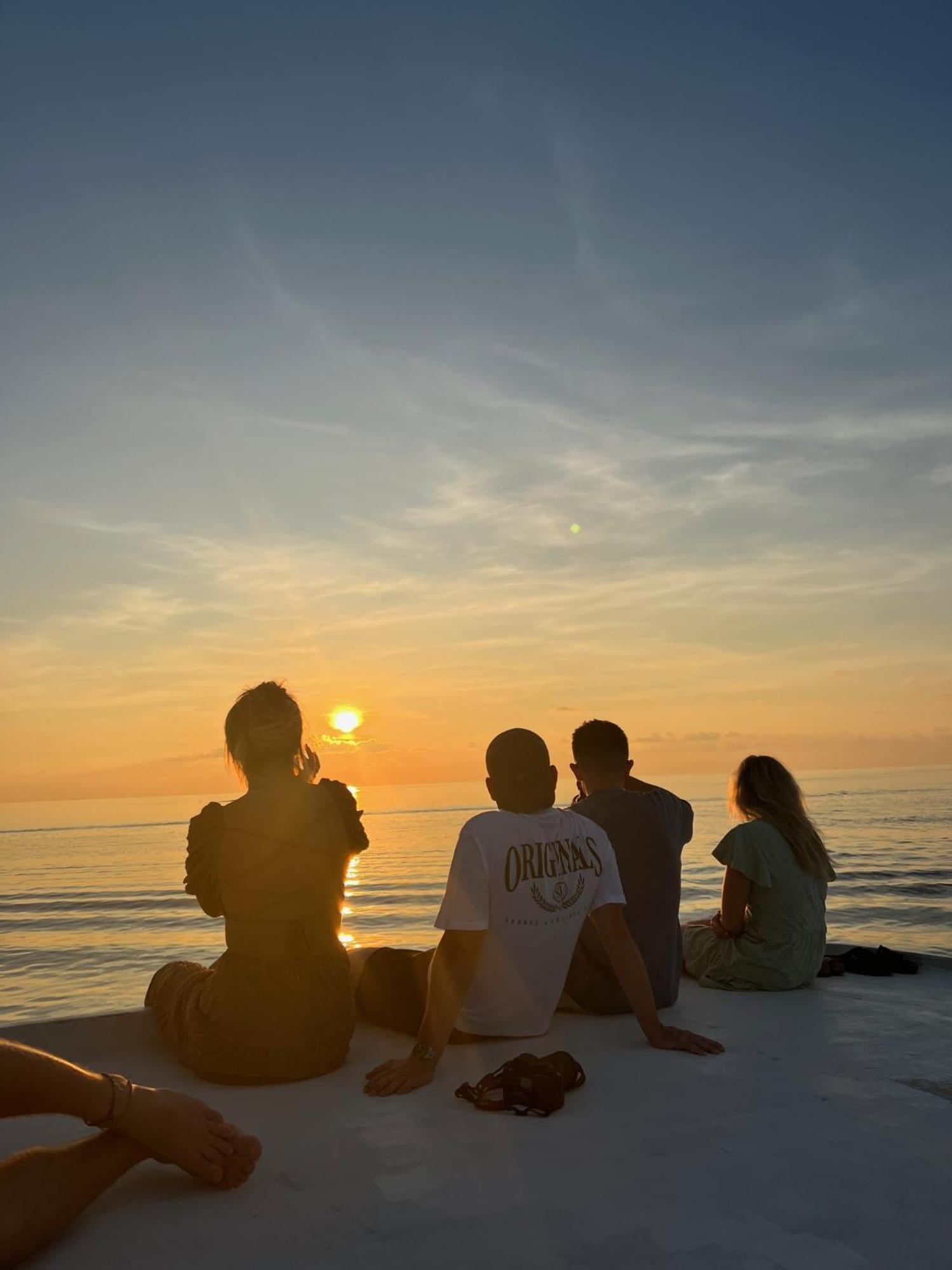 Hudhuvelimaldives Otel Omadhoo Dış mekan fotoğraf
