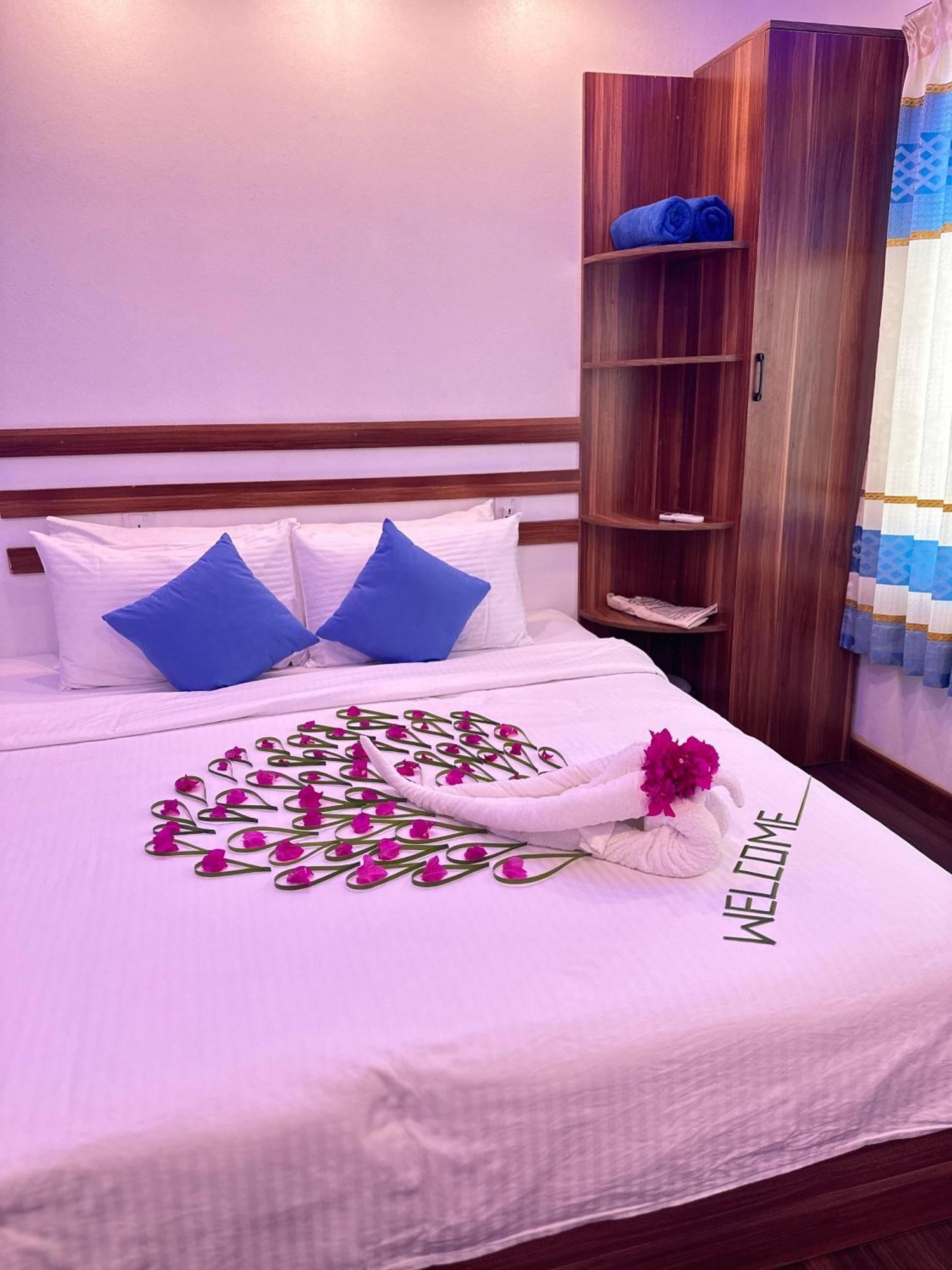 Hudhuvelimaldives Otel Omadhoo Dış mekan fotoğraf