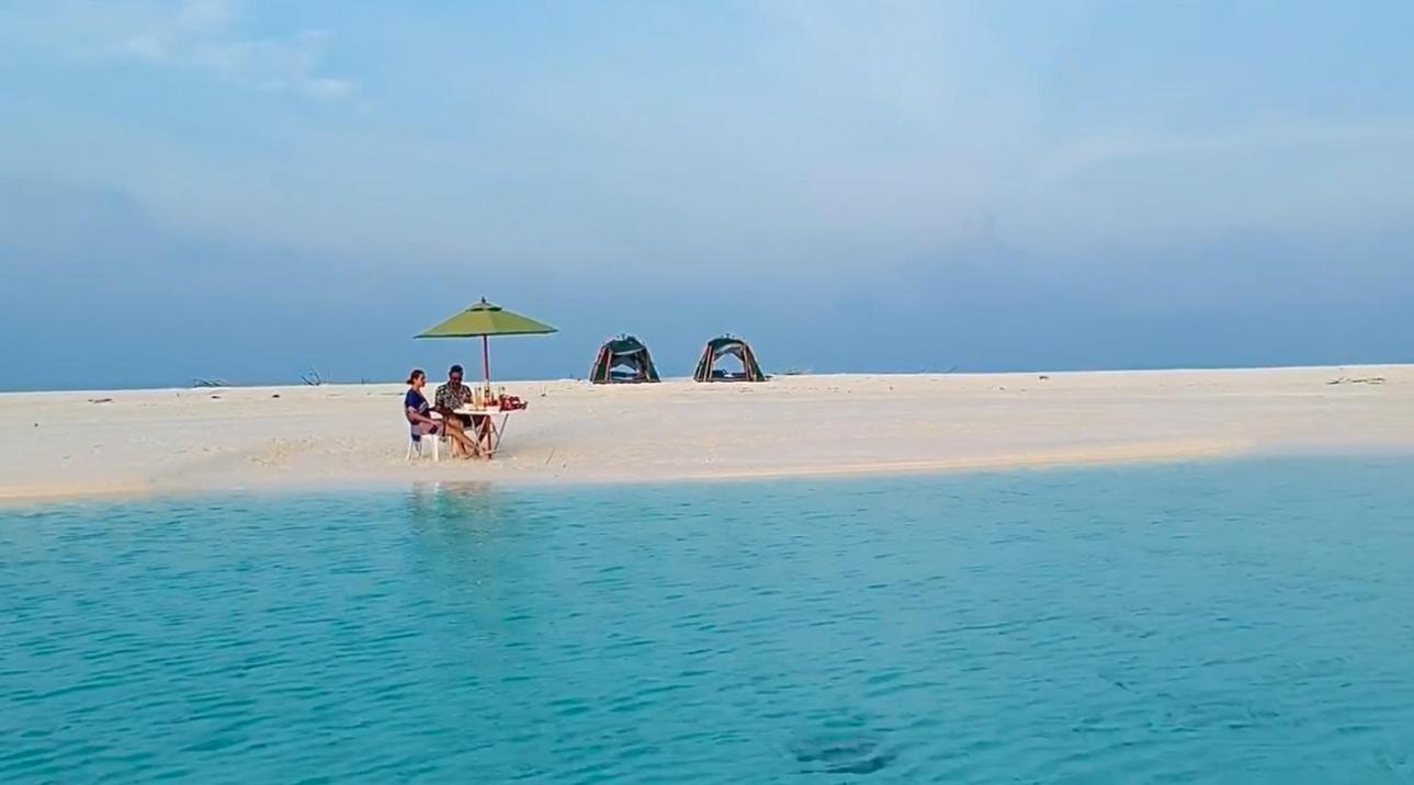 Hudhuvelimaldives Otel Omadhoo Dış mekan fotoğraf