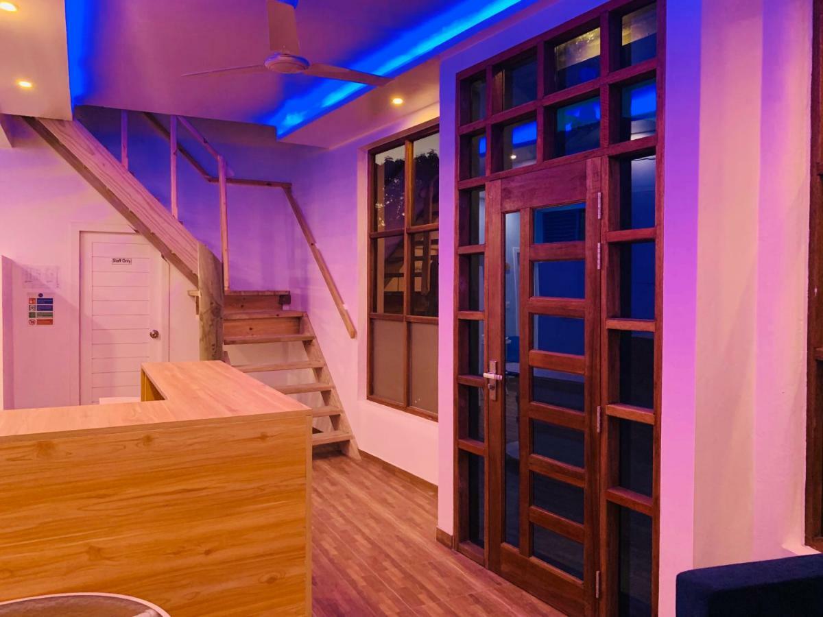Hudhuvelimaldives Otel Omadhoo Dış mekan fotoğraf